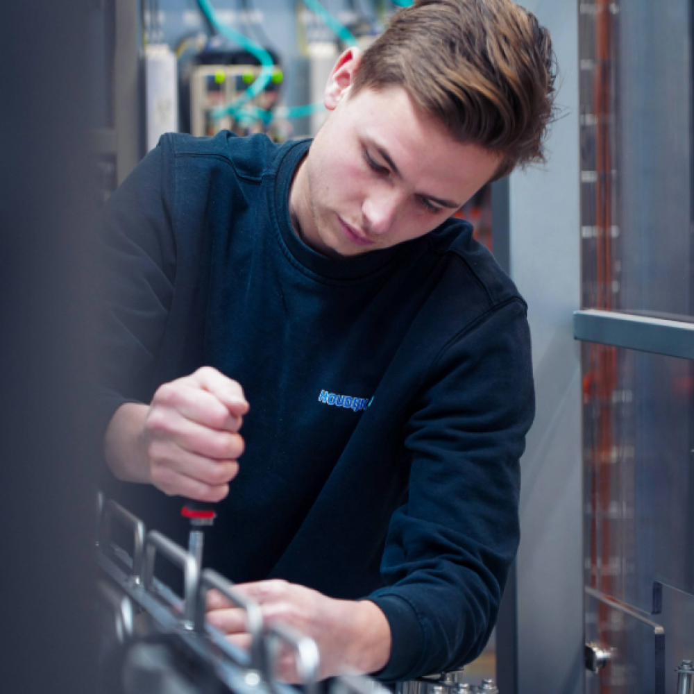 Royal Houdijk job opening Field Assembly Technician